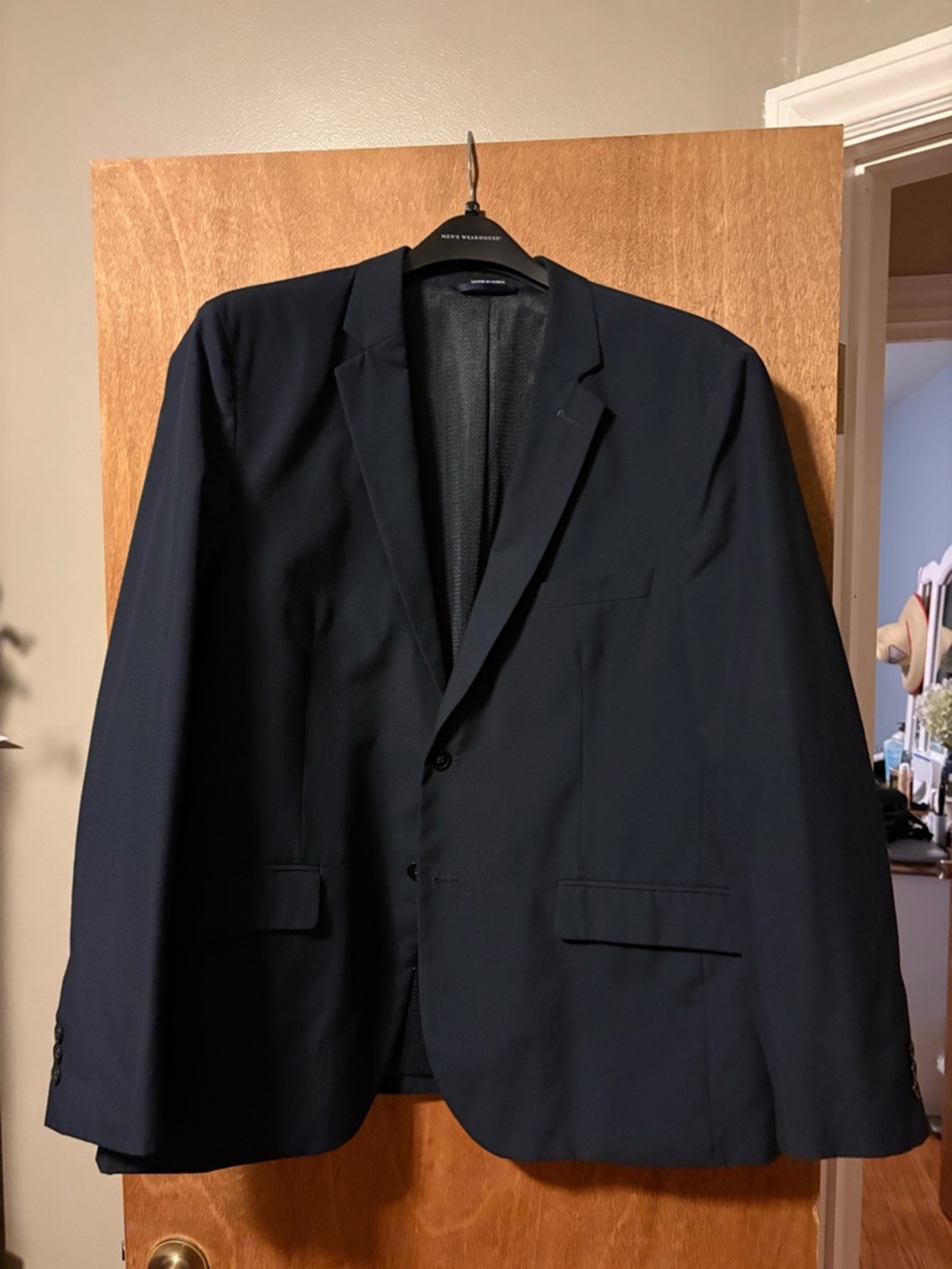 Men's Navy Blazer - Classic Tailored Look